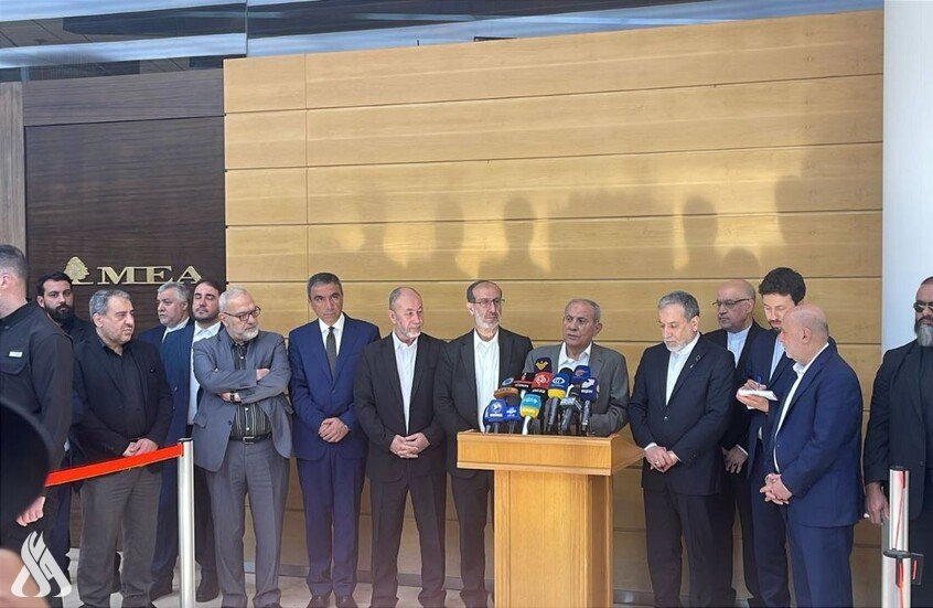 صياغة عنوان صحفي جذاب وواضح، يعبر عن المعنى الأصلي دون تغيير مضمونه: إيران: نولي أهمية لاستقلال لبنان وندعمه في مواجهة الاحتلال