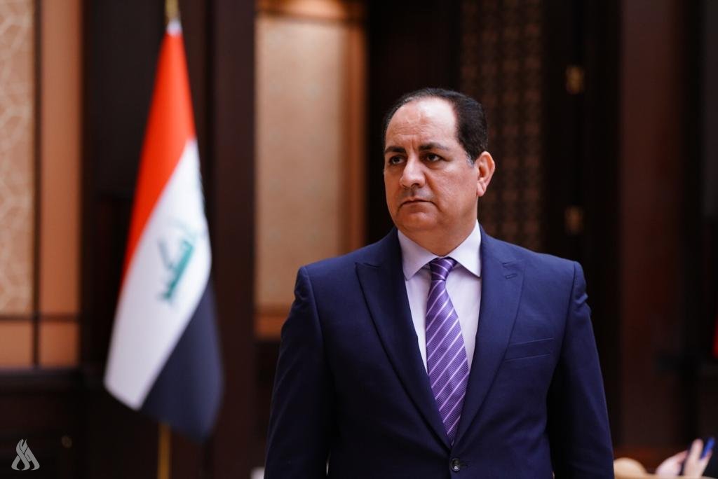 صياغة عنوان صحفي جذاب وواضح، يعبر عن المعنى الأصلي دون تغيير مضمونه: العوادي: العراق يدين العدوان الصهيوني على إيران ويدعو مجلس الأمن للانعقاد الفوري