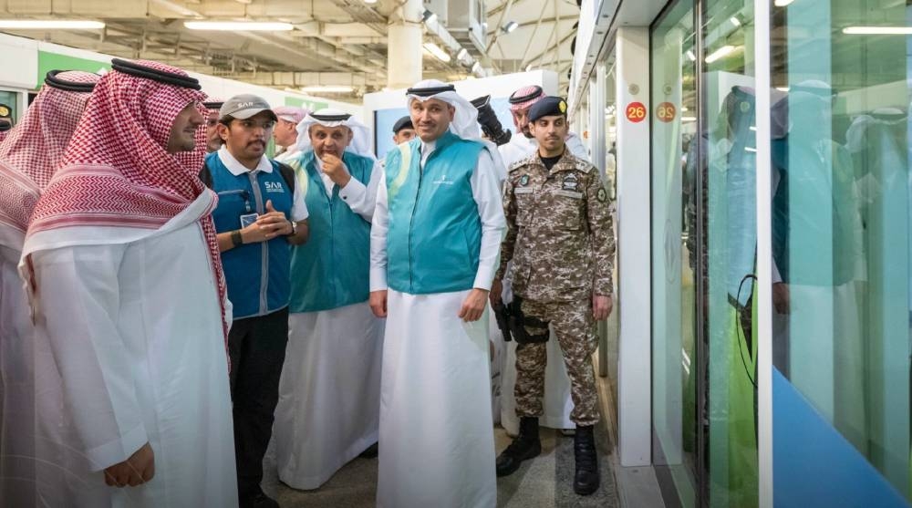وزير الداخلية يزور قطار المشاعر للتأكد من جاهزيته لخدمة الحجاج