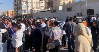 4154 طالباً وطالبة يتوافدون لأداء أول امتحانات الثانوية العامة في البحر الأحمر – فيديو