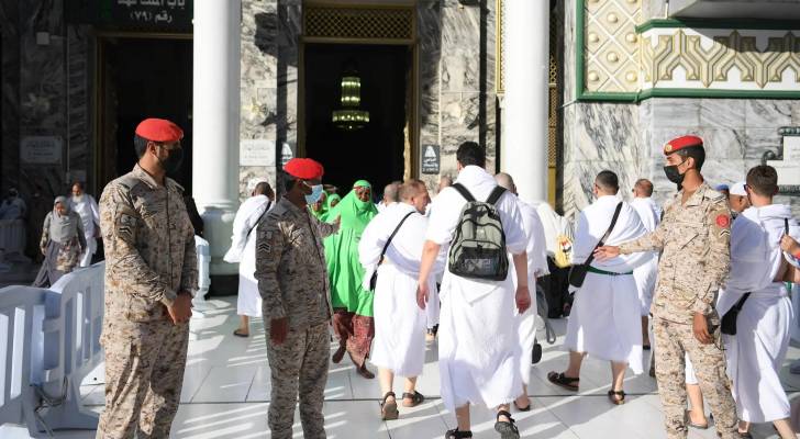 الداخلية السعودية تعلن ضبط عشرات الحجاج المخالفين خلال ليلة عرفات
