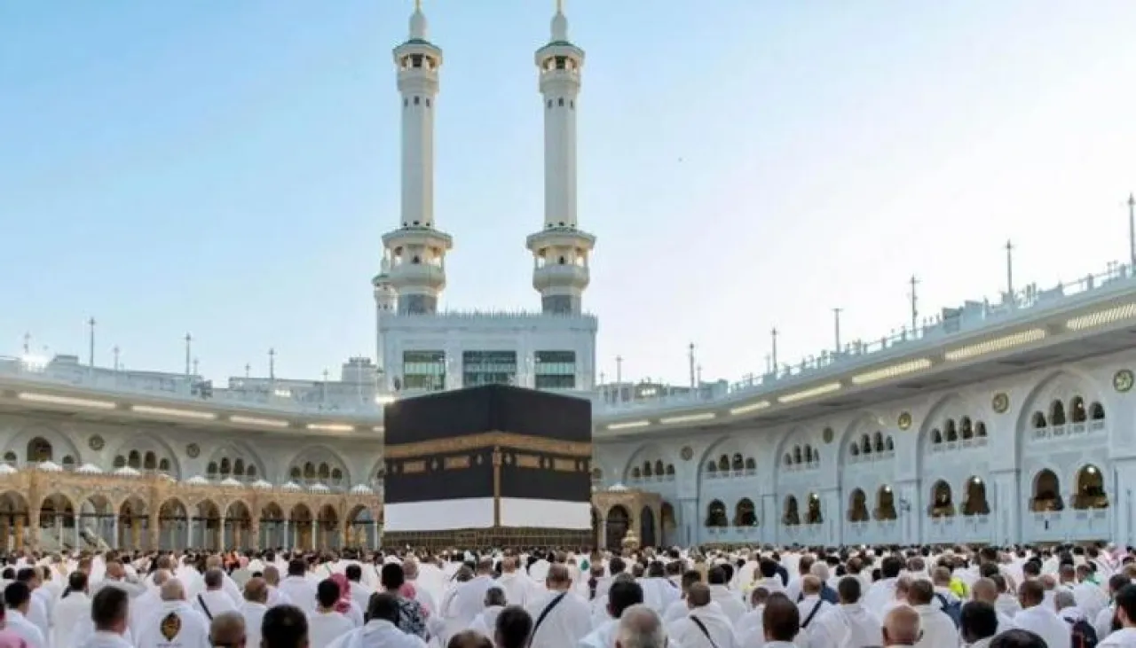 الصحة السعودية تنبه الحجاج بضرورة تجنب أشعة الشمس خلال هذه الفترة