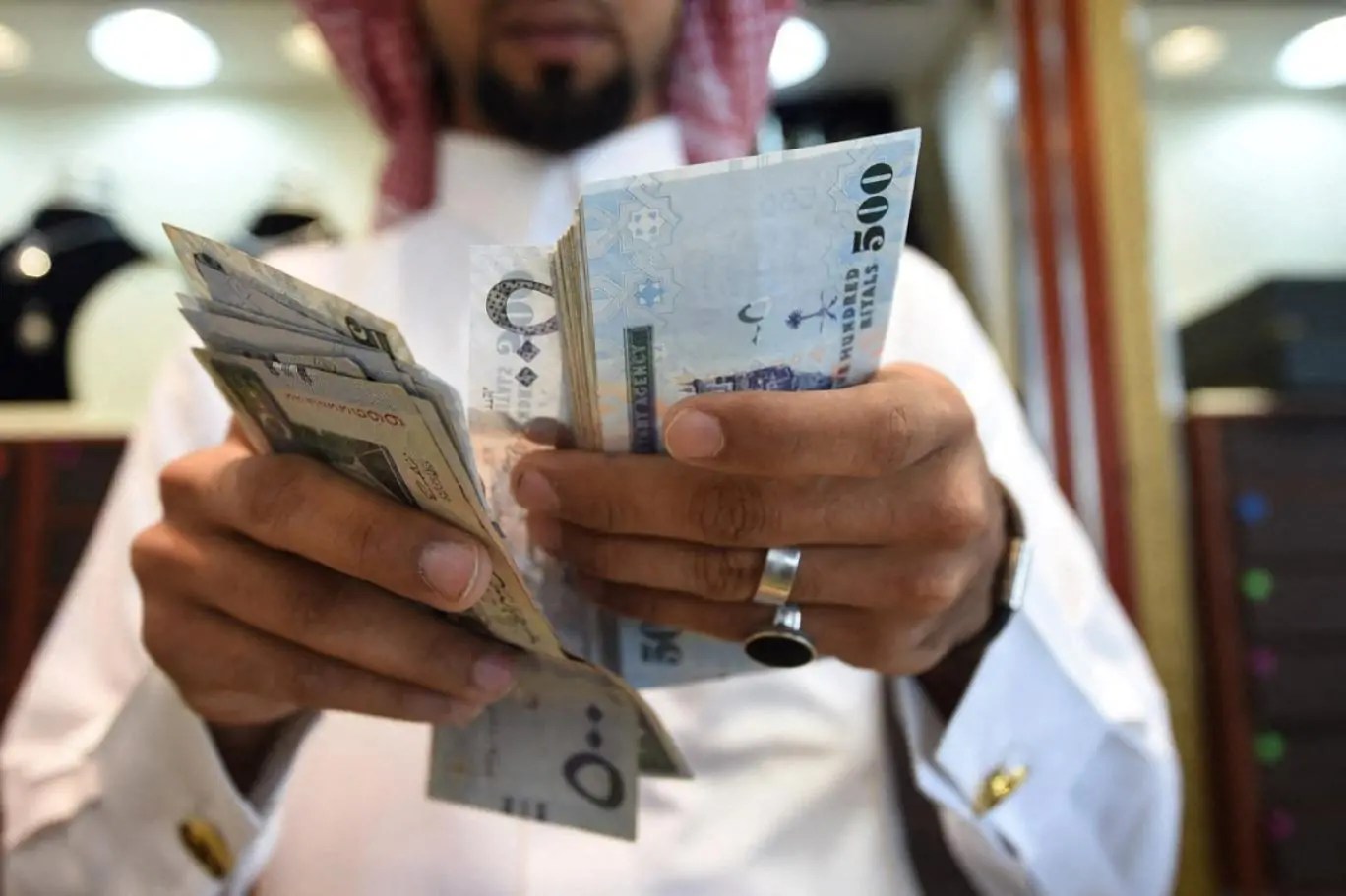استقرار سعر الريال السعودي أمام الجنيه المصري في ثاني أيام العيد – السبت 7 يونيو 2025