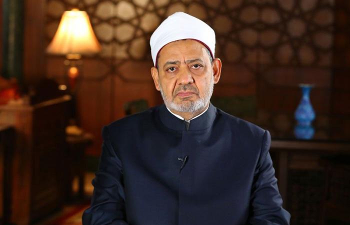 شيخ الأزهر يبارك لخادم الحرمين الشريفين وولي العهد نجاح موسم الحج