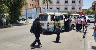 احتفالات طلبة الإعدادية في الأقصر بإنهاء امتحانات نهاية العام – فيديو