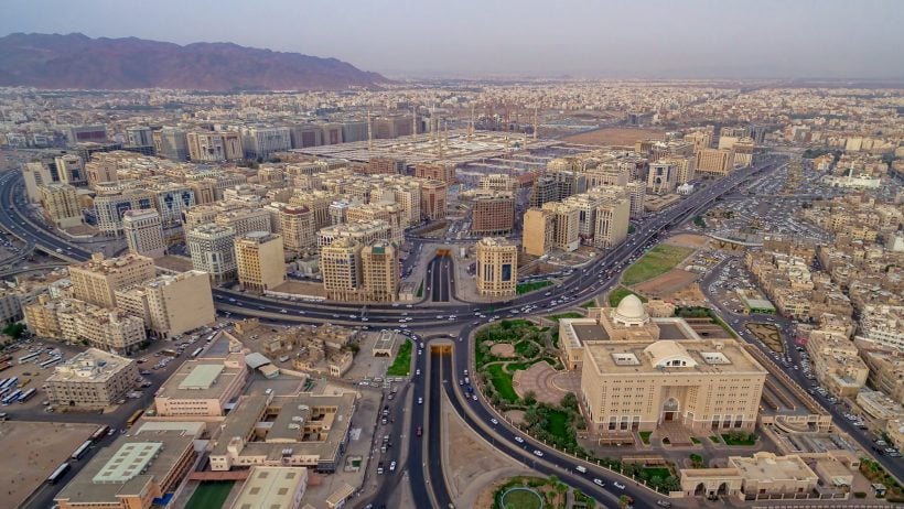 وزارة السياحة تُكمل تحضيراتها لاستقبال الحجاج بحماس وجاهزية عالية