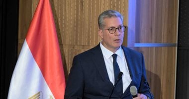 وزير البترول يتفقد ميناء الإسكندرية للاطلاع على تجهيزات سفينة التغييز ‘Energos Power’