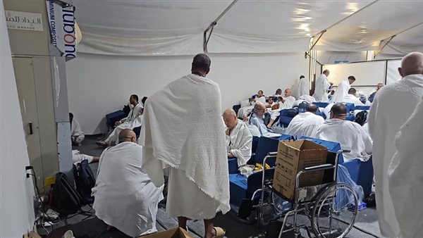 وزير السياحة والآثار يزور مخيمات الحجاج المصريين بمشعر عرفات 6/5/2025 5:47:11 PM
